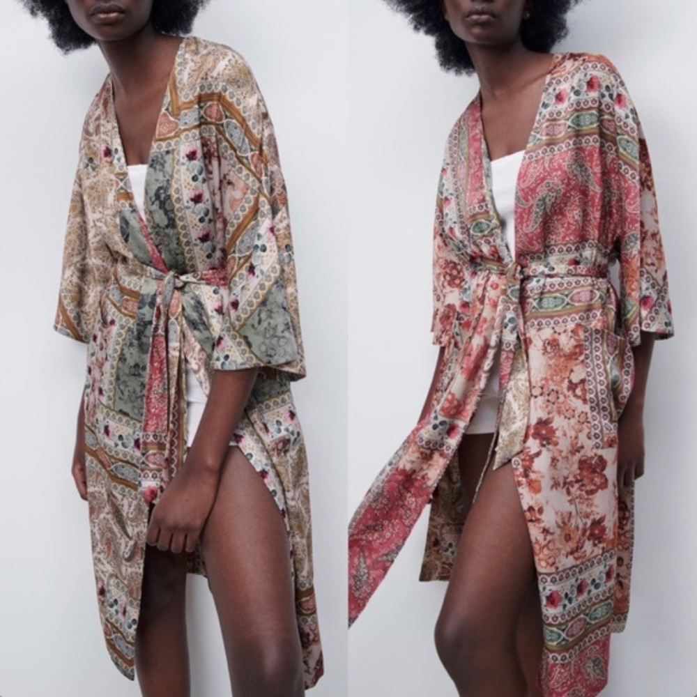 Zara Reversible Floral Print Kimono Robe